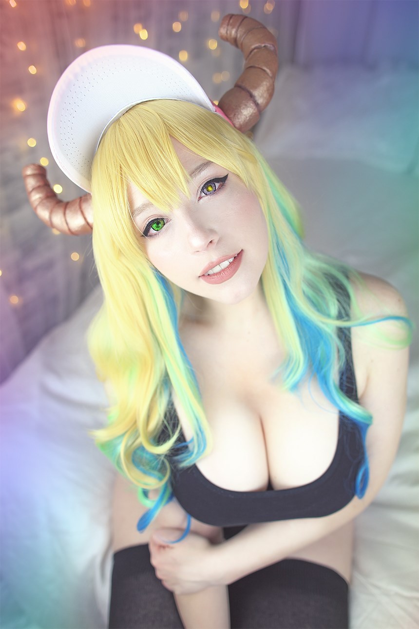 Piadn-lucoa takes a selfie(2)